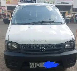 Toyota NOAH 1998 Van (Used)
