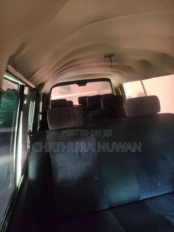 Nissan Caravan 1991 Van (Used)