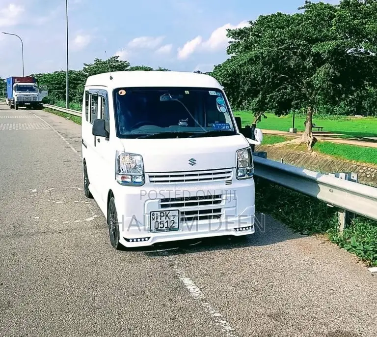 Suzuki Every DA17 2015 Van (Used)