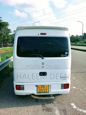 Suzuki Every DA17 2015 Van (Used)