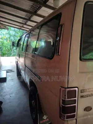 Nissan Caravan 1991 Van (Used)