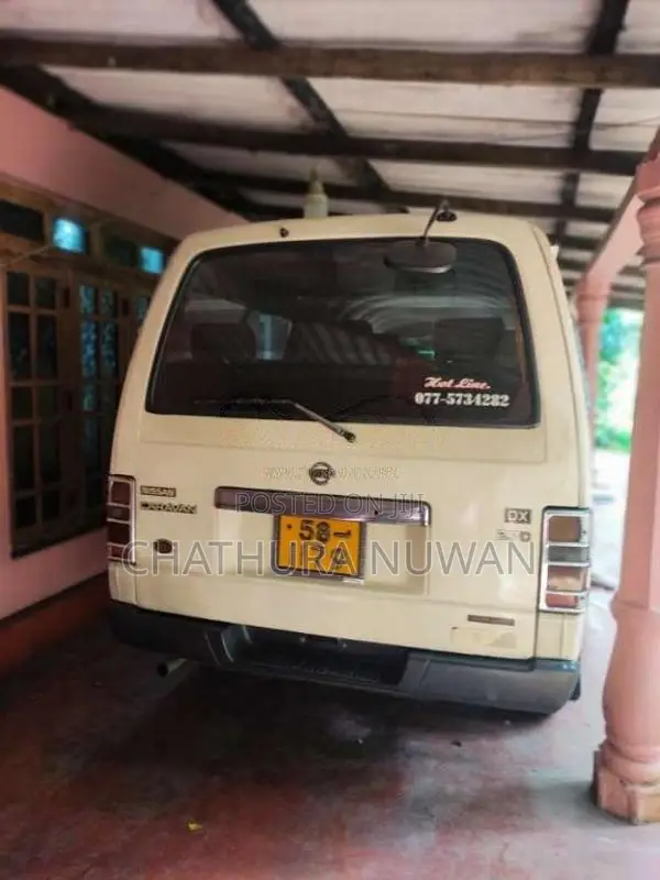 Nissan Caravan 1991 Van (Used)