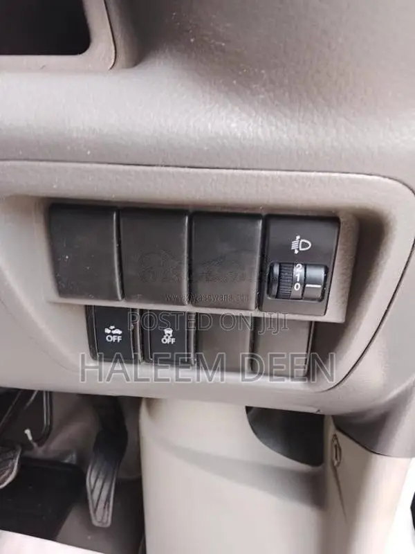 Suzuki Every DA17 2015 Van (Used)