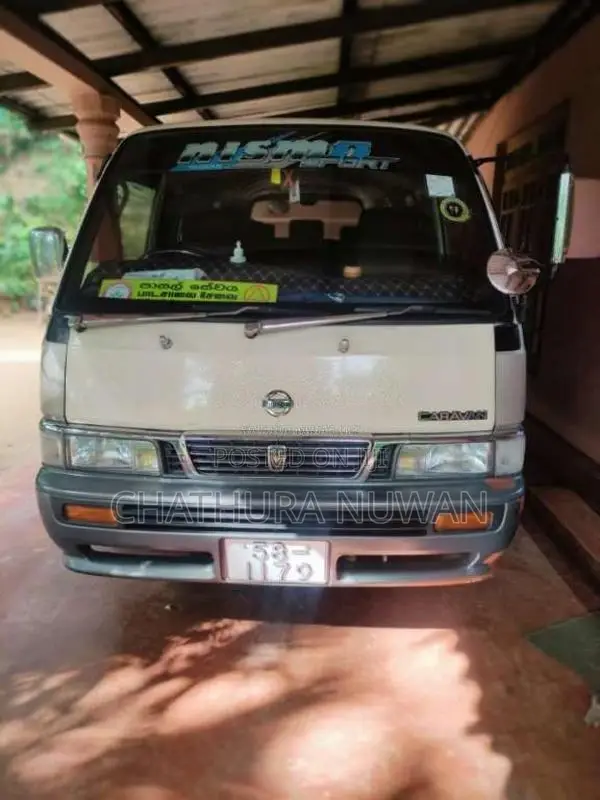 Nissan Caravan 1991 Van (Used)