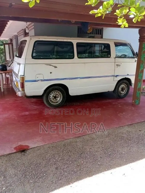 Mitsubishi Delica T120 1980 Van (Used)