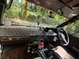 Nissan Vanette 1987 Van (Used)