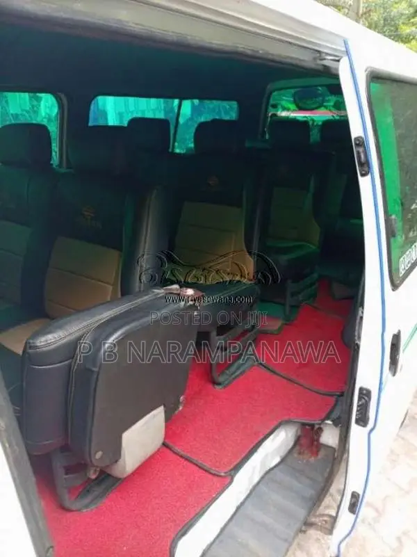 Nissan Caravan 1997 Van (Used)