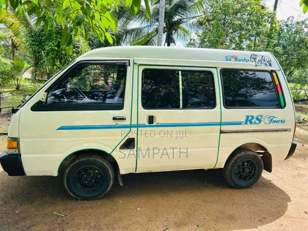 Nissan Vanette 1987 Van (Used)