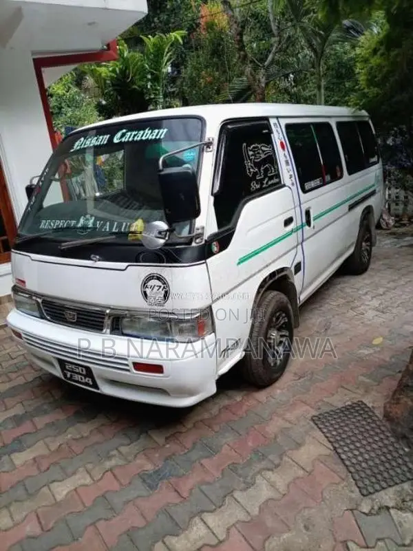 Nissan Caravan 1997 Van (Used)