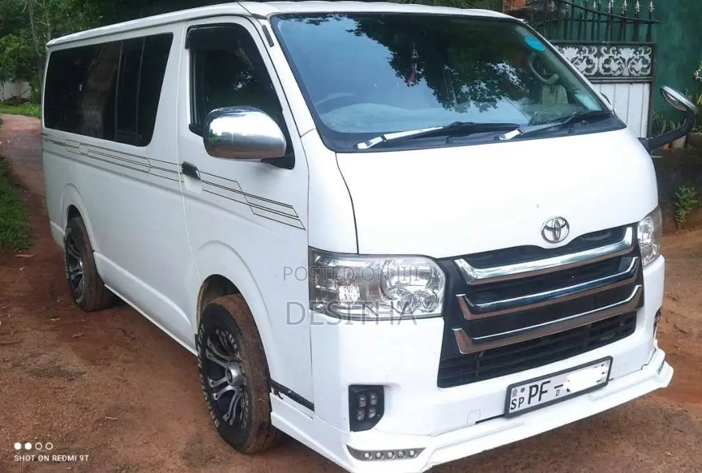 Toyota KDH 201 2009 Van (Used)