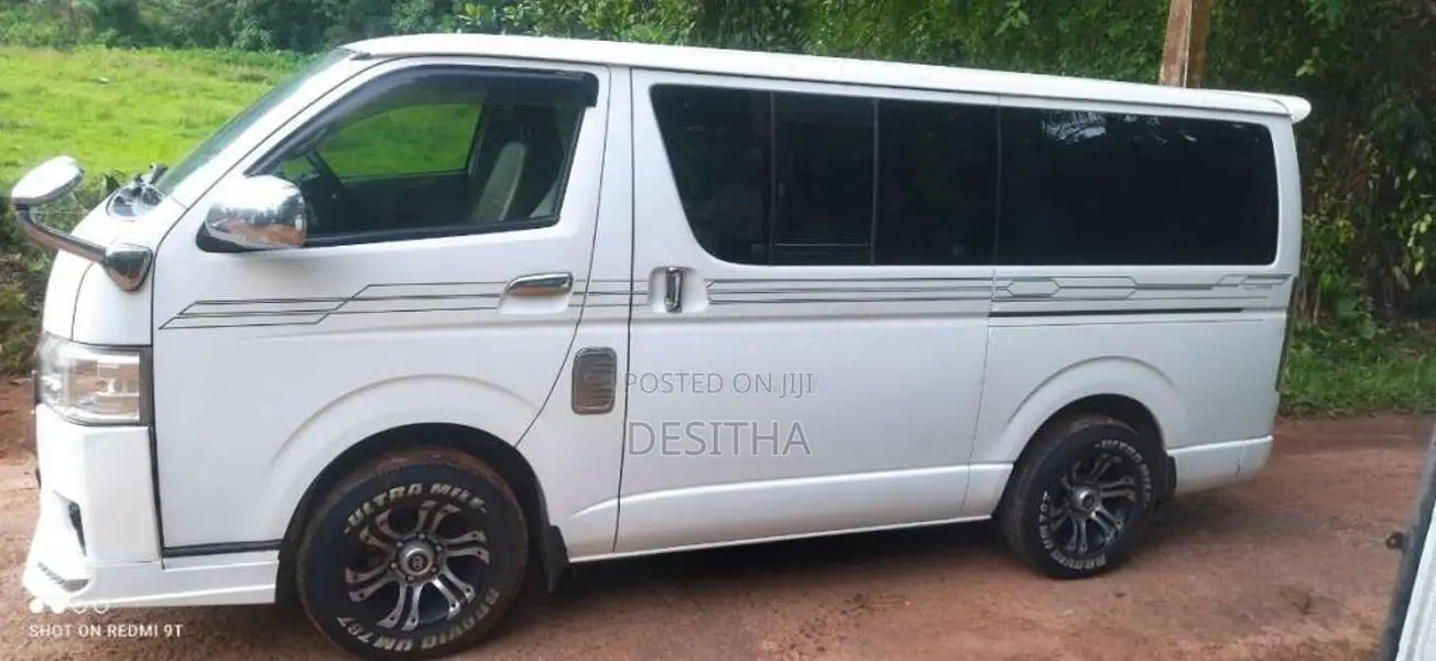Toyota KDH 201 2009 Van (Used)