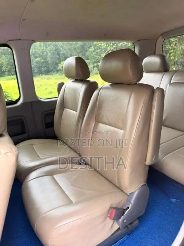 Toyota KDH 201 2009 Van (Used)