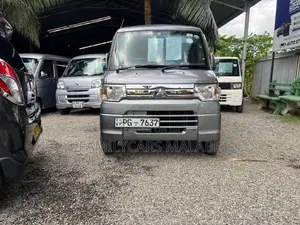 Mitsubishi MiniCab 2012 Van (Used)