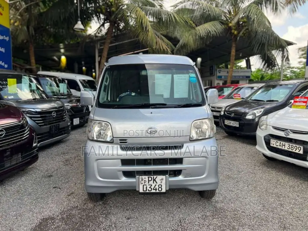 Daihatsu Hijet 2015 Van (Used)