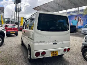 Mitsubishi MiniCab 2001 Van (Used)