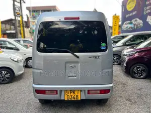 Daihatsu Hijet 2015 Van (Used)