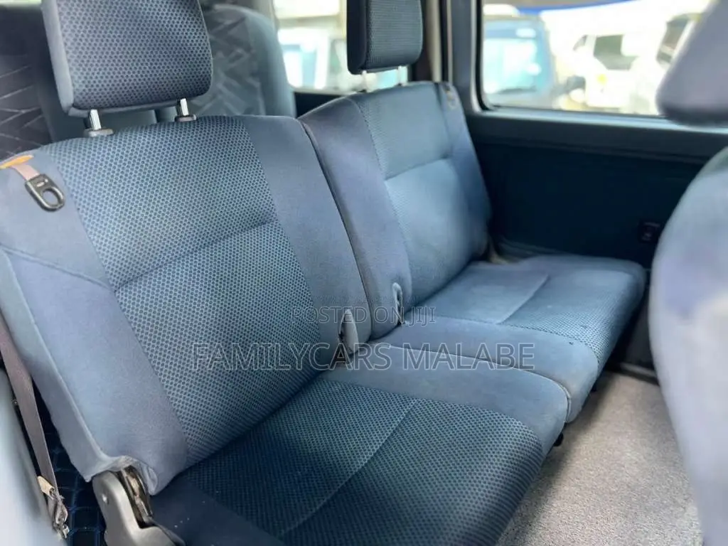 Daihatsu Hijet 2015 Van (Used)