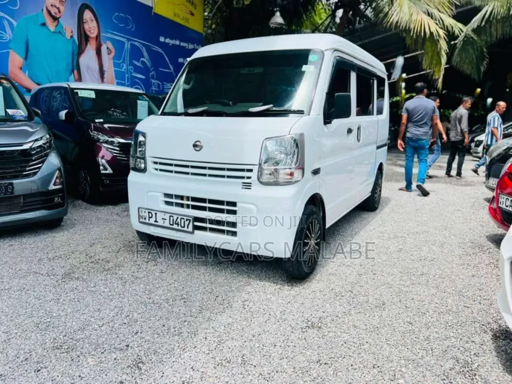Nissan Clipper 2016 Van (Used)