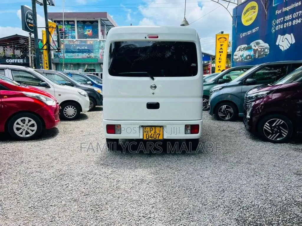 Nissan Clipper 2016 Van (Used)