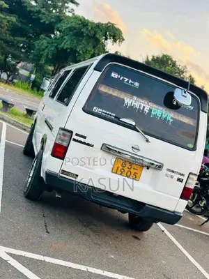 Nissan Caravan 1994 Van (Used)