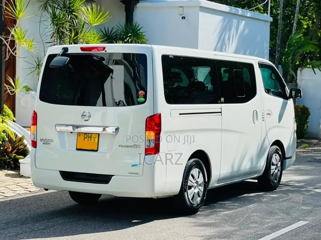 Nissan NV350 E26 CARAVAN GX PREMIUM 2015 Van (Used)