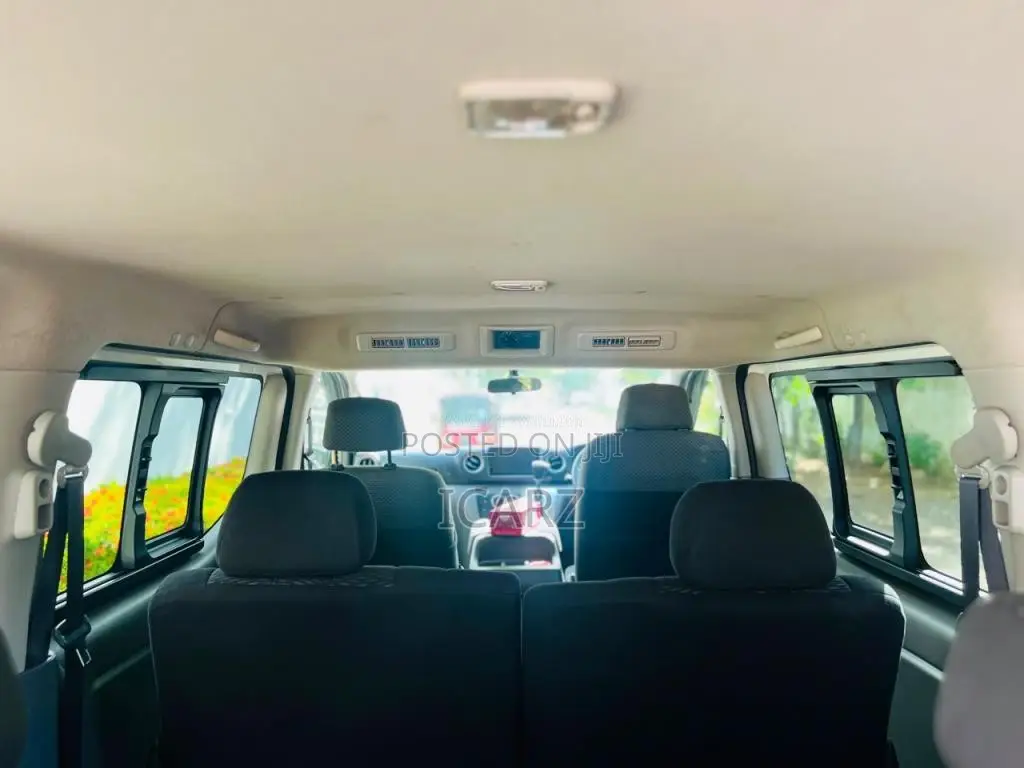 Nissan NV350 E26 CARAVAN GX PREMIUM 2015 Van (Used)