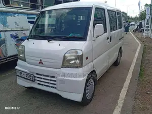 Mitsubishi MiniCab 2000 Van (Used)