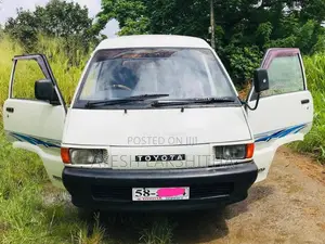 Toyota Townace 1990 Van (Used)