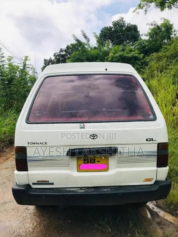Toyota Townace 1990 Van (Used)