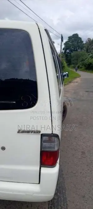Nissan Vanette 2013 Van (Used)