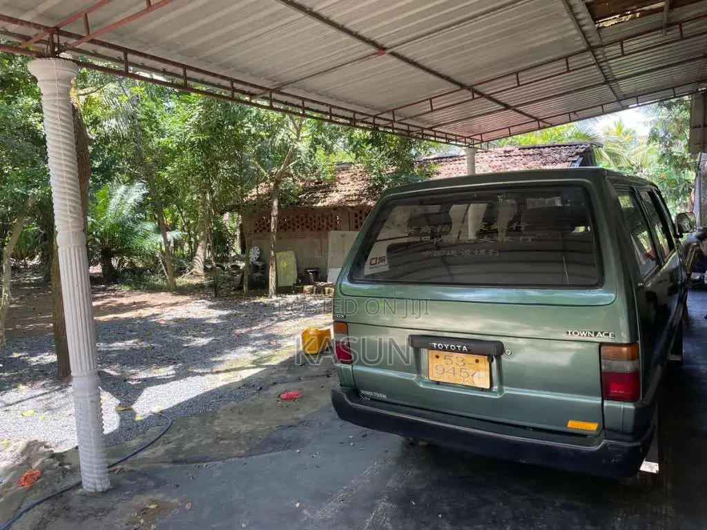 Toyota Townace CR27 1989 Van (Used)