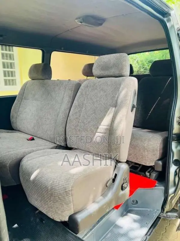 Toyota Dolphin Super Gl 1995 Van (Used)
