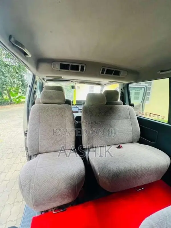 Toyota Dolphin Super Gl 1995 Van (Used)