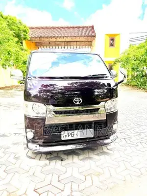 Toyota KDH Dark Prime 2015 Van (Used)