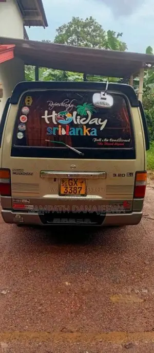 Nissan QD 1996 Van (Used)