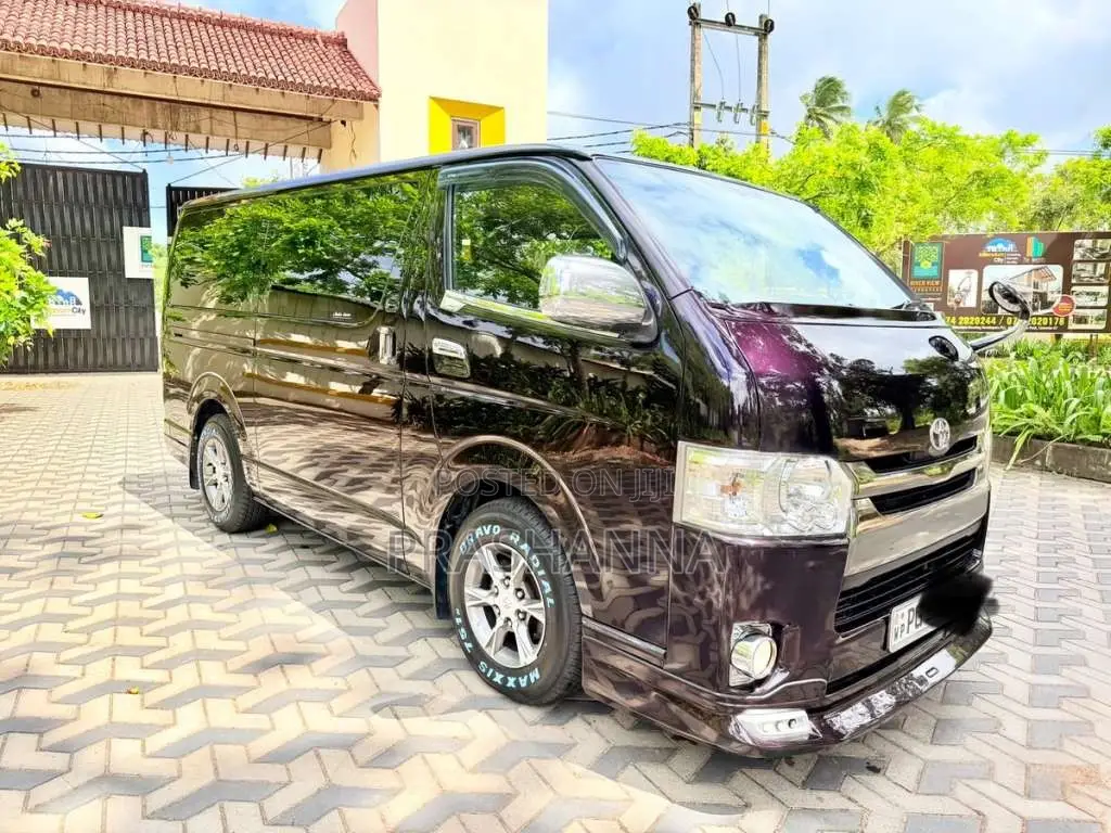 Toyota KDH Dark Prime 2015 Van (Used)