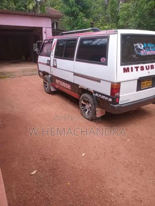 Mitsubishi L300 1983 Van (Used)