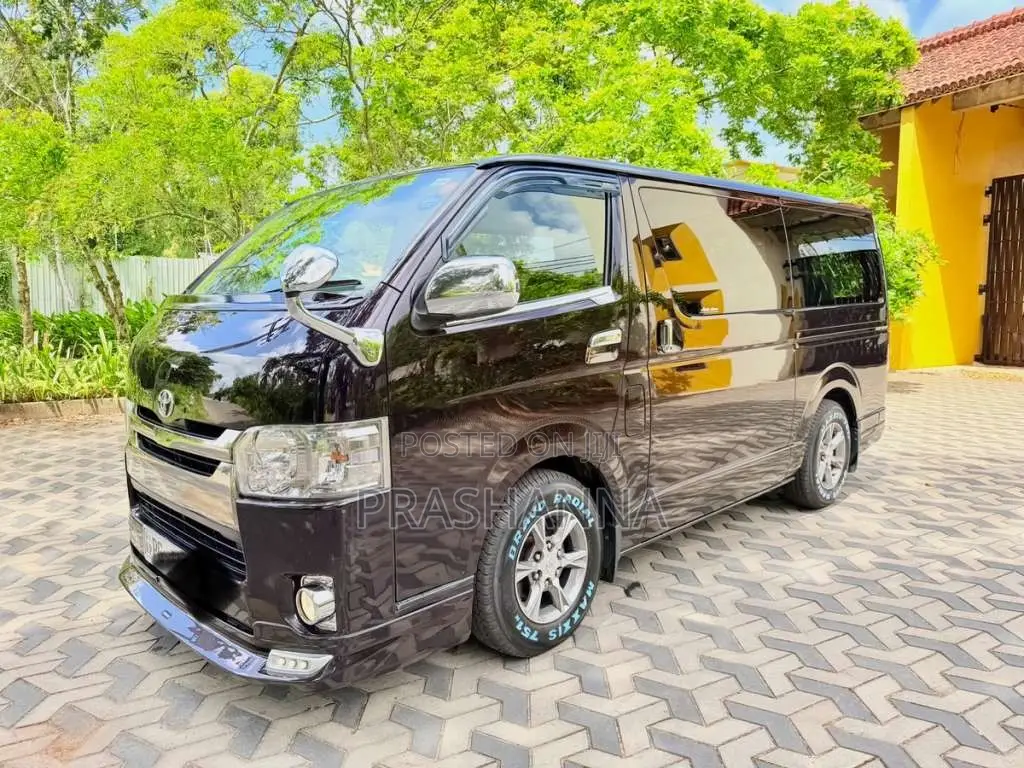 Toyota KDH Dark Prime 2015 Van (Used)