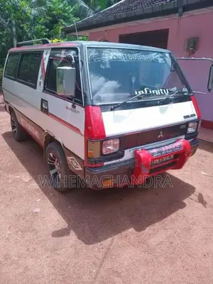 Mitsubishi L300 1983 Van (Used)