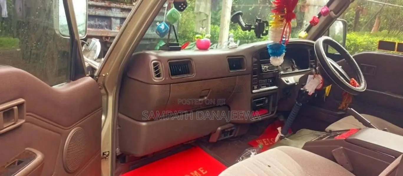 Nissan QD 1996 Van (Used)