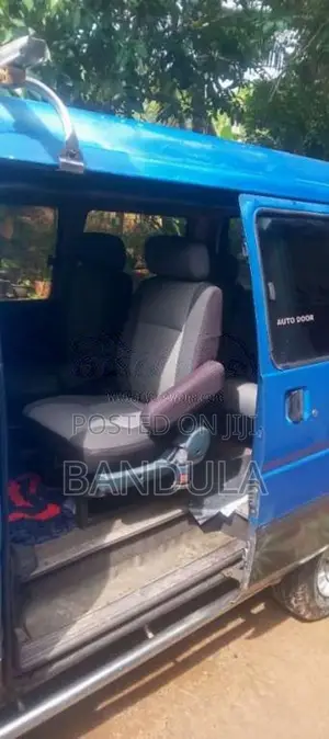 Nissan Vanette 1993 Van (Used)