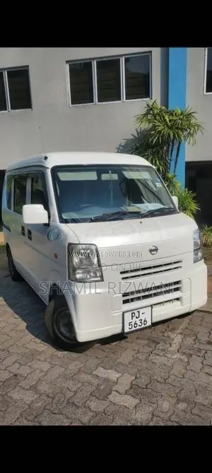 Nissan Clipper 2015 Van (Used)