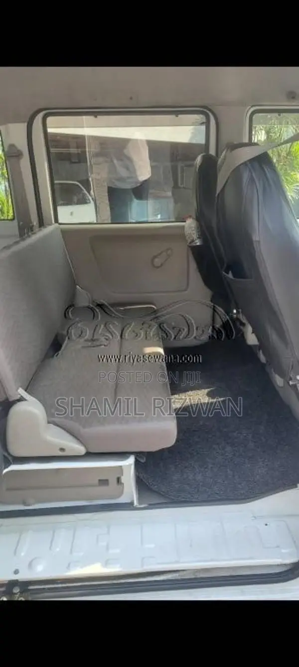 Nissan Clipper 2015 Van (Used)
