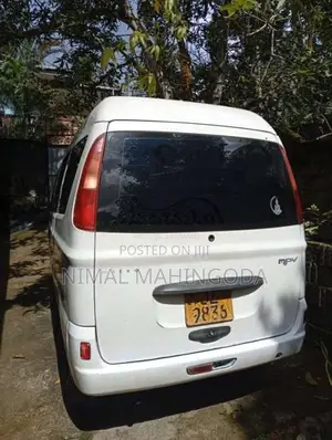 Micro Mpv 2005 Van (Used)