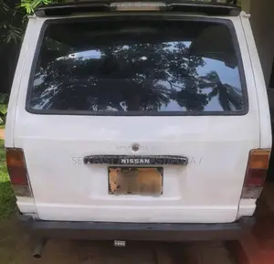 Nissan Vanette 1981 Van (Used)