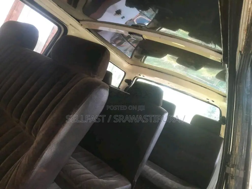 Nissan Vanette 1981 Van (Used)