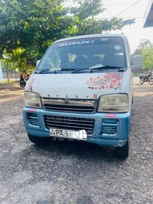 Mazda Scrum 2001 Van (Used)