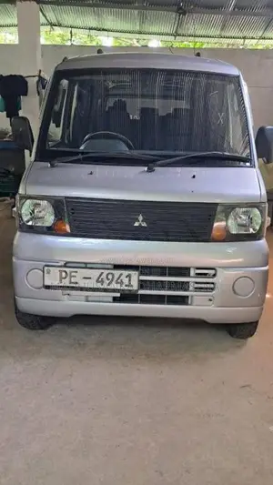 Mitsubishi MiniCab 2007 Van (Used)
