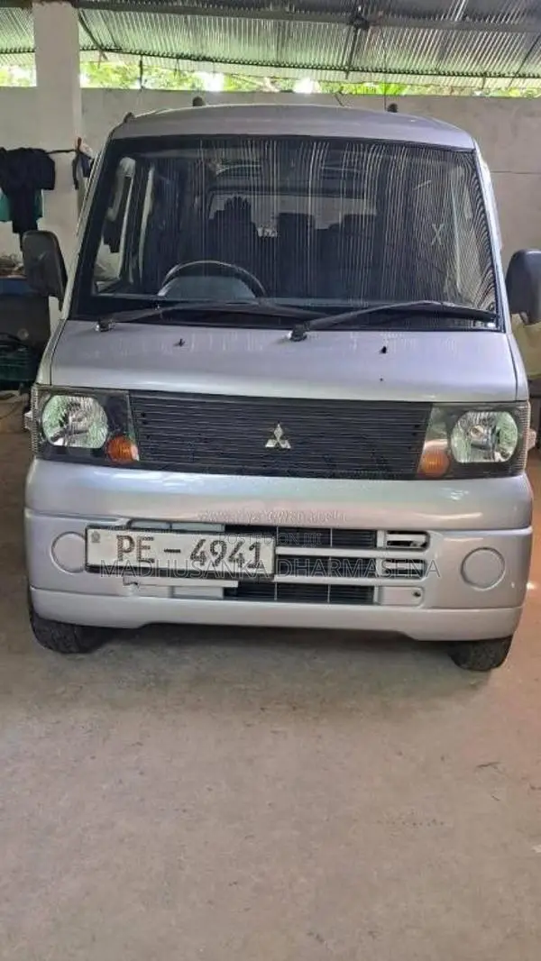 Mitsubishi MiniCab 2007 Van (Used)
