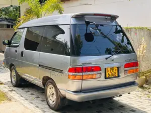 Toyota Townace Lotto 2007 Van (Used)
